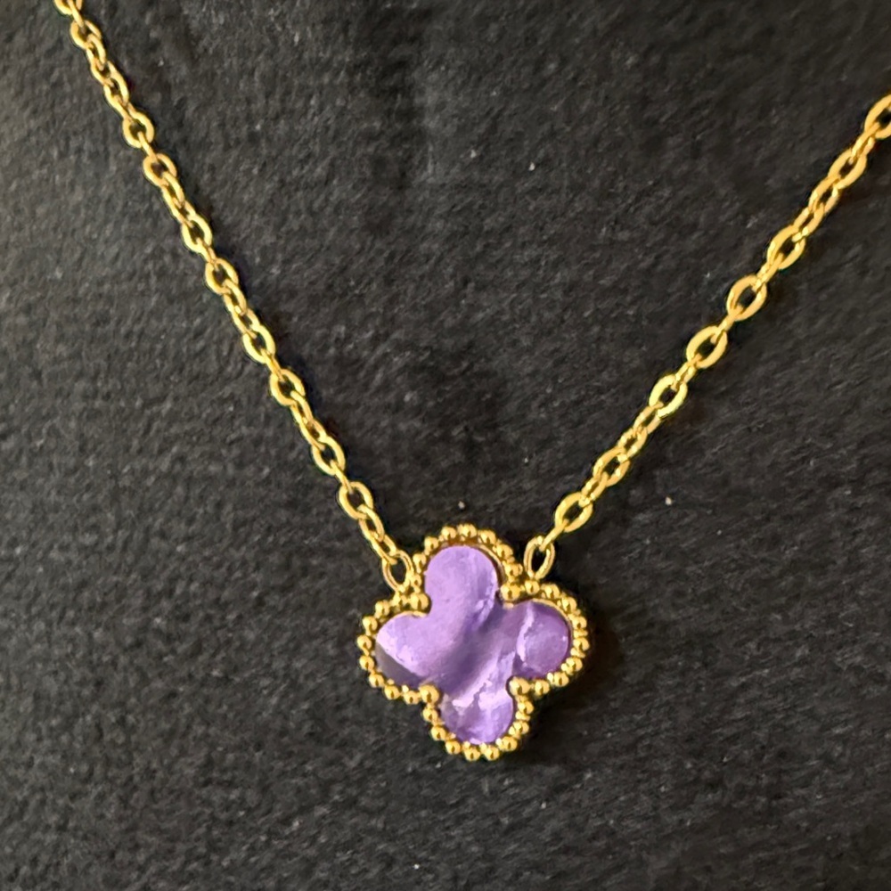 Stainless steel Clover necklace Stamped 18k Gold plated Women’s Clover Necklace